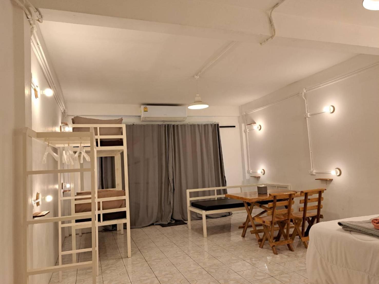 8 Sleeper Street Guesthouse Krabi town Exterior foto
