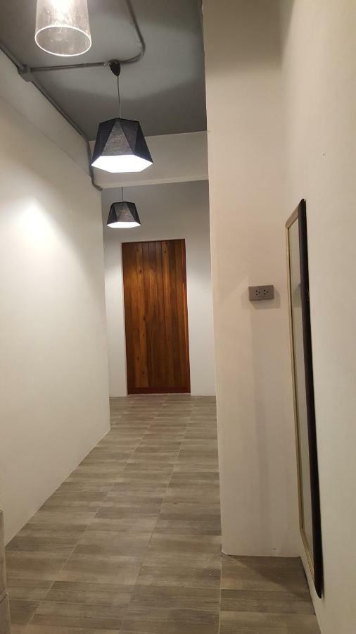 8 Sleeper Street Guesthouse Krabi town Exterior foto