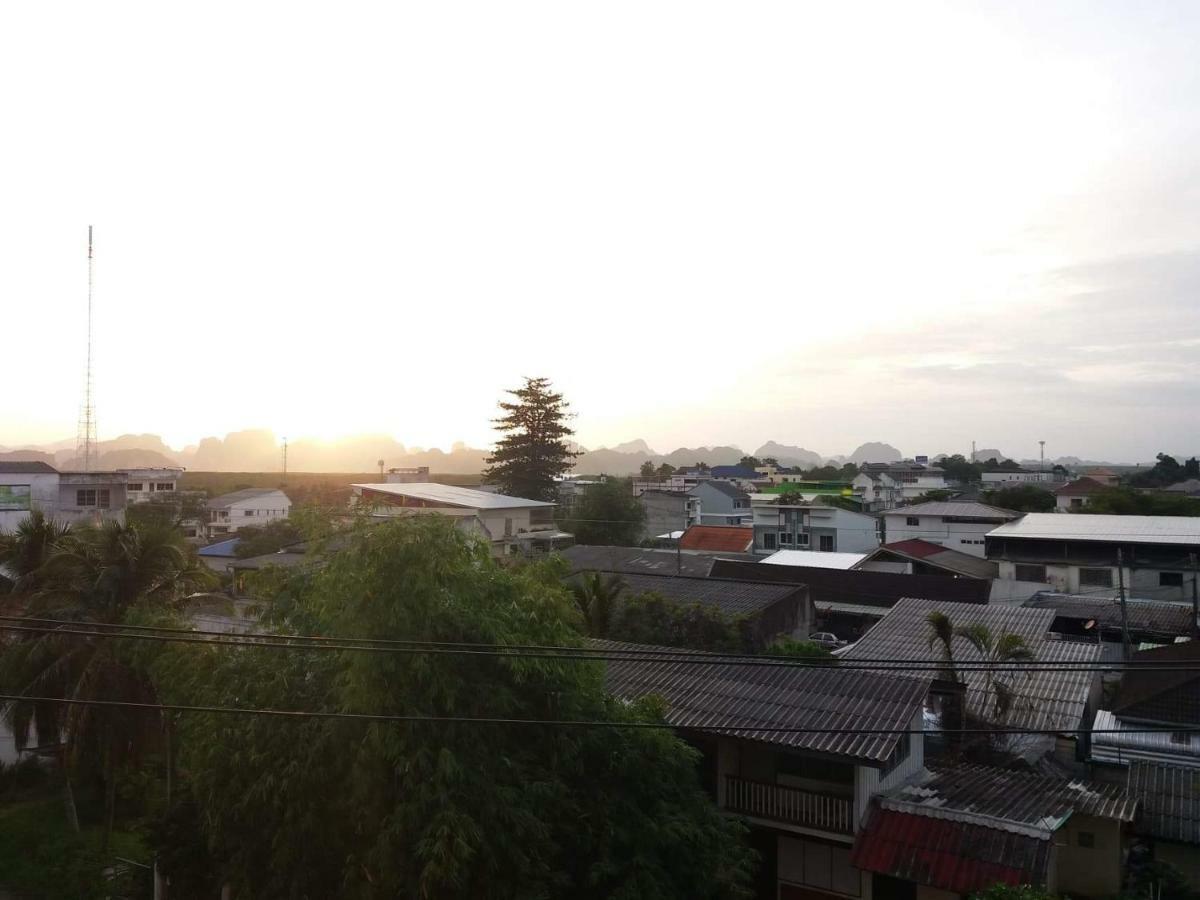 8 Sleeper Street Guesthouse Krabi town Exterior foto